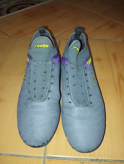 Butsi sotiladi razmer 38 39