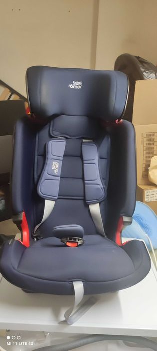 Столче за кола  Britax Römer ADVANSAFIX IV R
