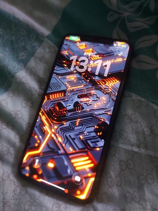 Продам iPhone 11 Pro Max