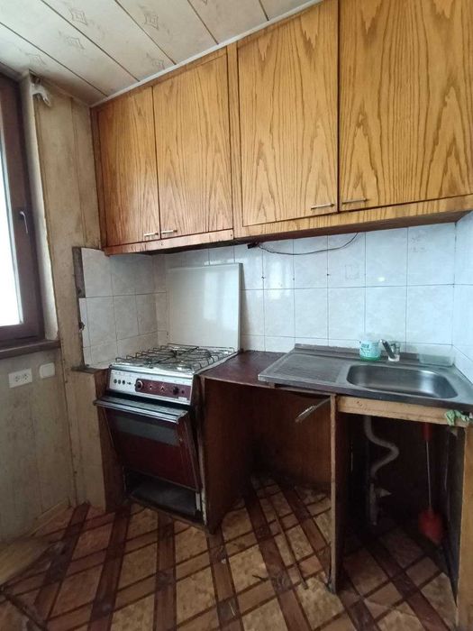 Чиланзар Г9а Фархадский р-к 3\1\4 Средн. сост. 70м2 2Подвала 2Огорода