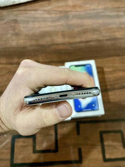 Iphone x 256 gb karopka bor