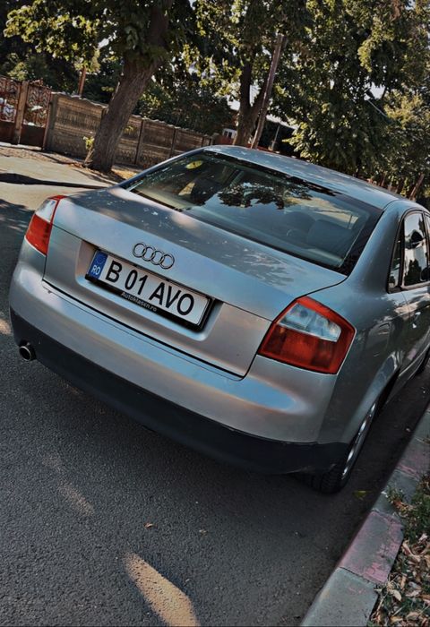 Audi a4b6 1.6 benzina