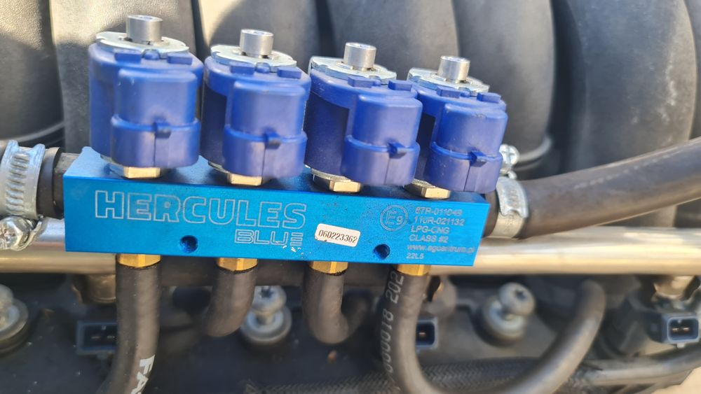 Газов инжекцион 8 цилиндъра