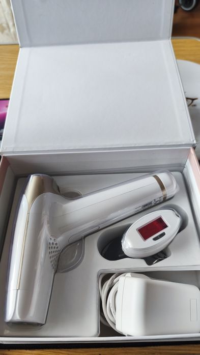 CADOUL PERFECT Epilator definitiv IPL EvoSmart RX 400000impulsuri nou la cutie