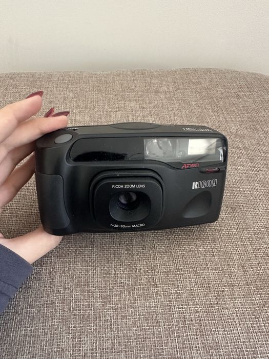 Пленочная камера Ricoh