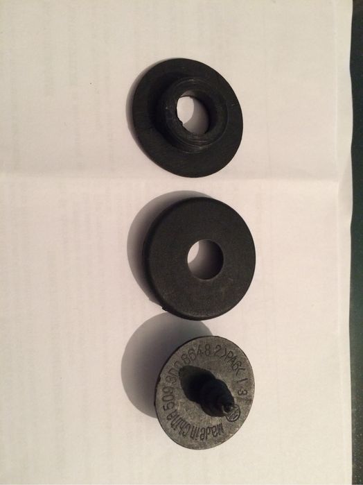 За Ауди А4 Б6, връв капачка резервоар, крепежи кора