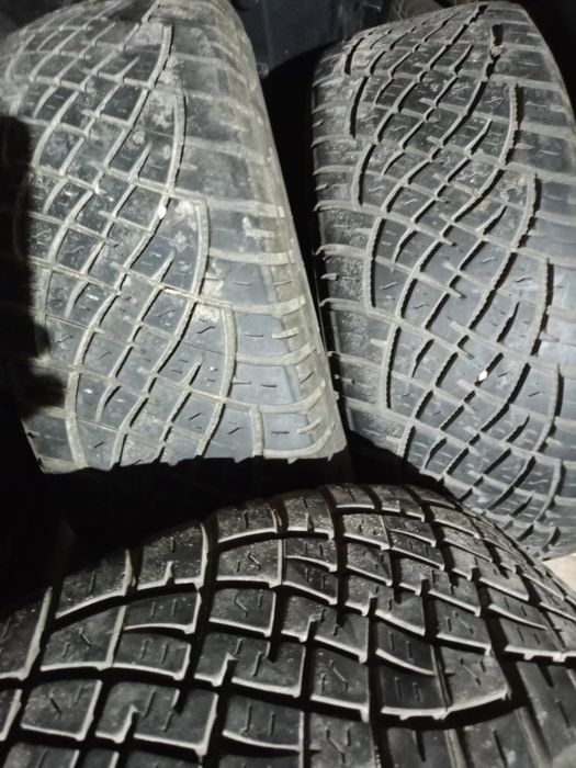 Продавам гуми GENERAL All Terrain с джанти