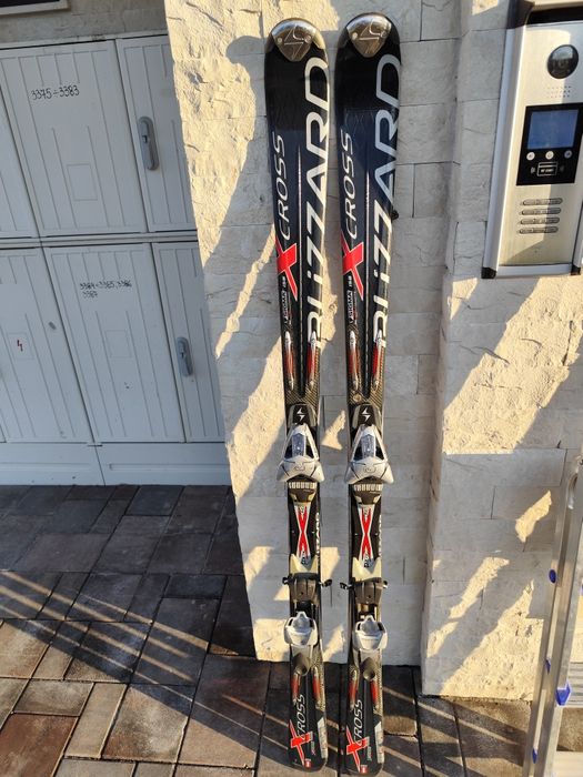 Ски 160 см втора употреба