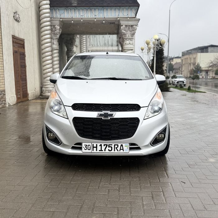 Spark 2013 yil holati ideal hech qanday xarajati yuq