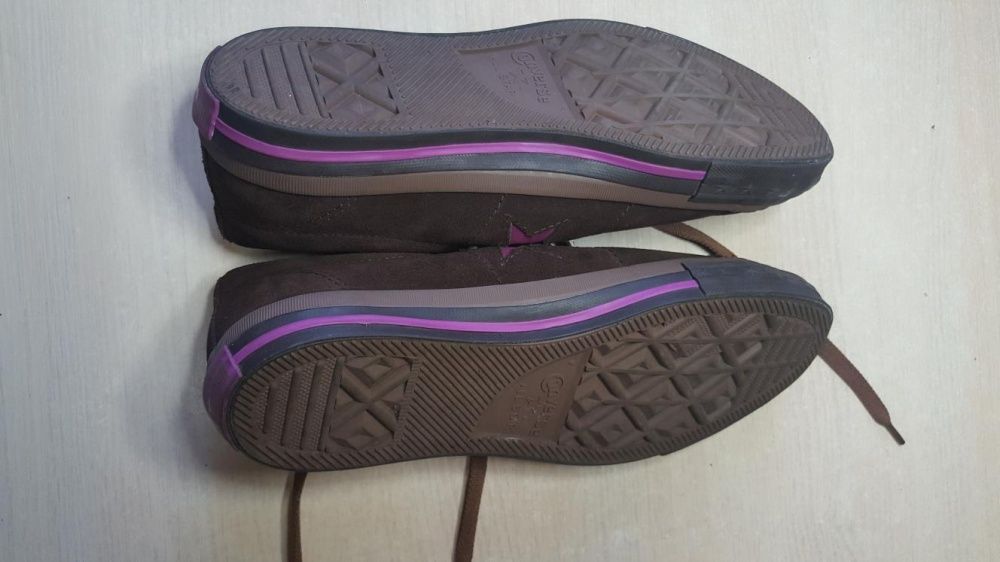 Converse tenisi piele naturala