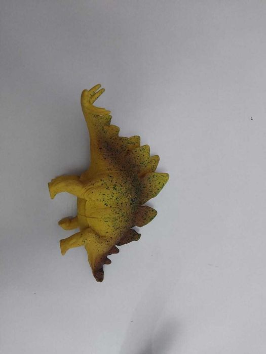 Игрушки Динозавры 4 штуки