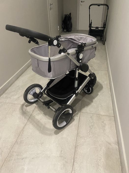 продам б/у коляску