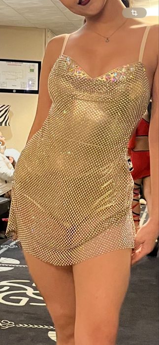 Рокля за спортни танци