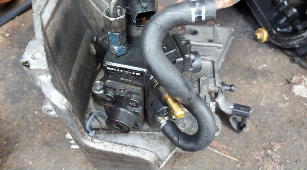 Pompa injectie alfa romeo 159 R70