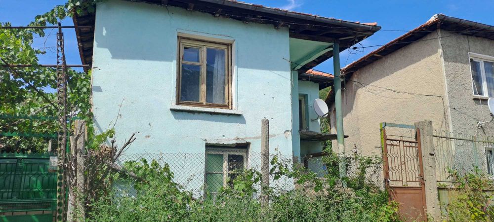 Продава се Къща в Севлиево - 120 кв.м за 107 €/кв.м - Снимка #1