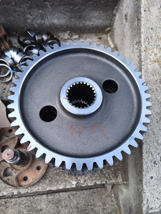 Piese pinion Ax grapă rotativa pegoraro,mora ,/ freza