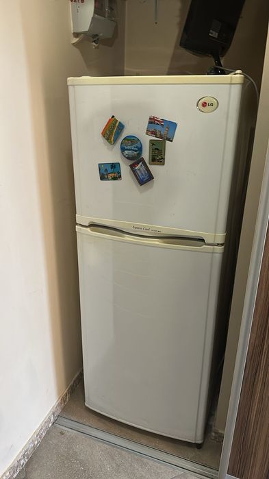 Продам холодильник LG