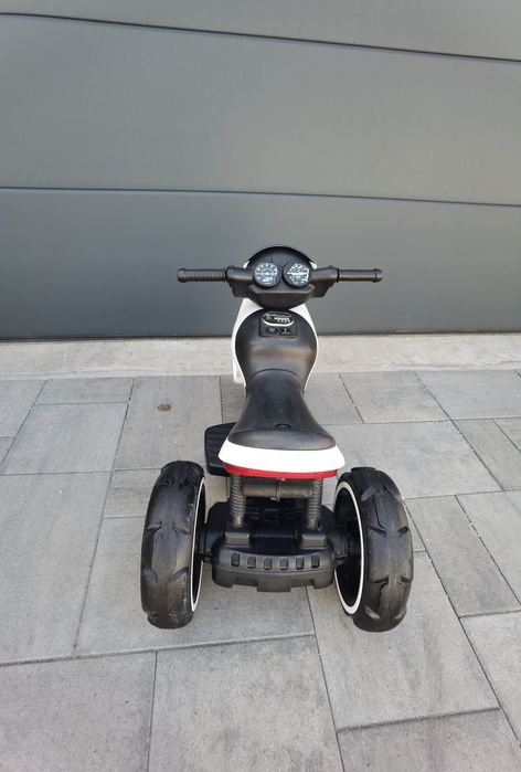 Motocicleta electrica de politie pentru copii