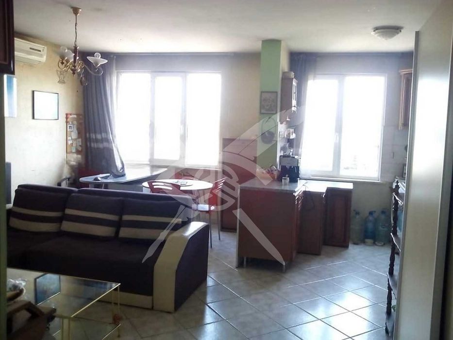 Продава се Двустаен апартамент в София, Оборище - 69 кв.м за 2365 €/кв.м - Снимка #4