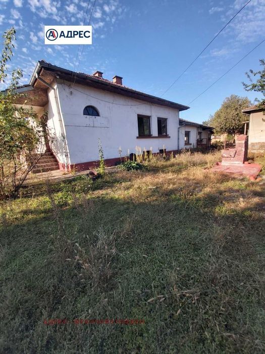 Къща в Плевен, област-с.Българене площ 100 цена 35000