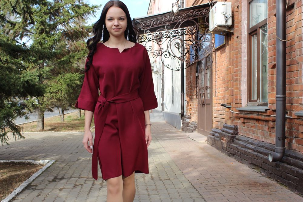 Платье офисного стиля