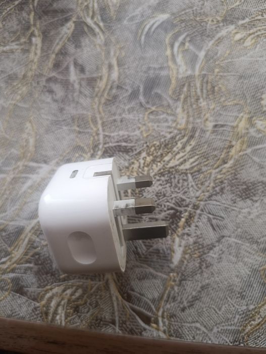 Iphone Zaryadka + aipods