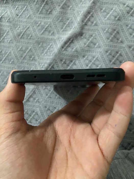 Продам телефон редми нот 12