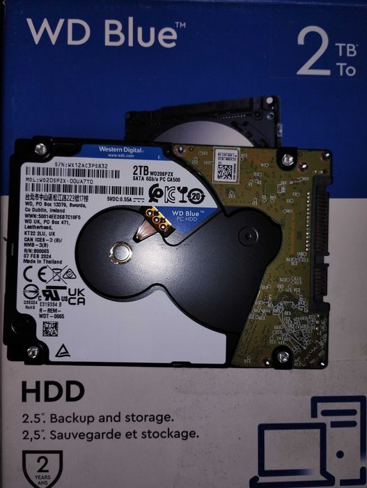 Vand / schimb XFX RX 9060 XT 16GB + ssduri  / hdd