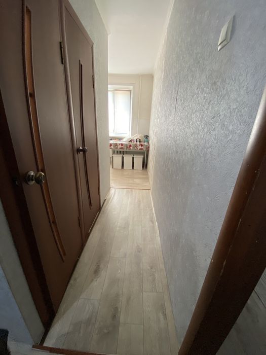 Срочно продам 2 х комн кв