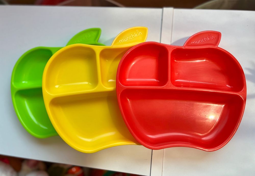 Играчки -  низанки , телефон, сортер