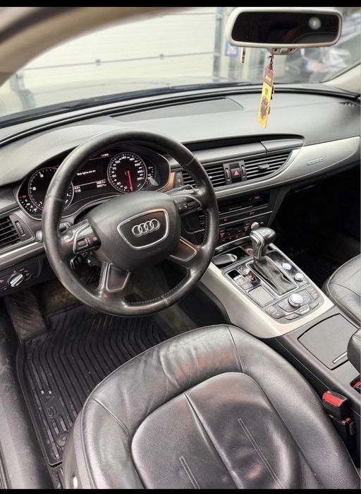 Vand Audi A6 C7 2013