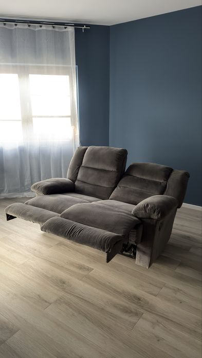 Vând canapea recliner - Mobexpert