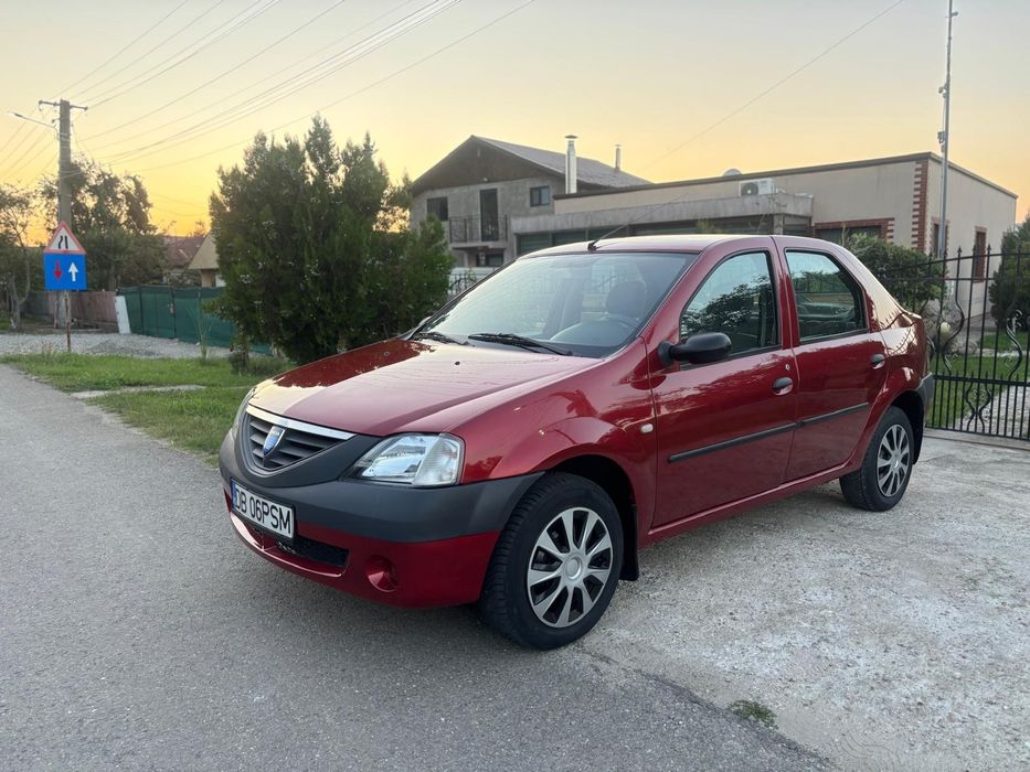 Vând Dacia logan An 2008