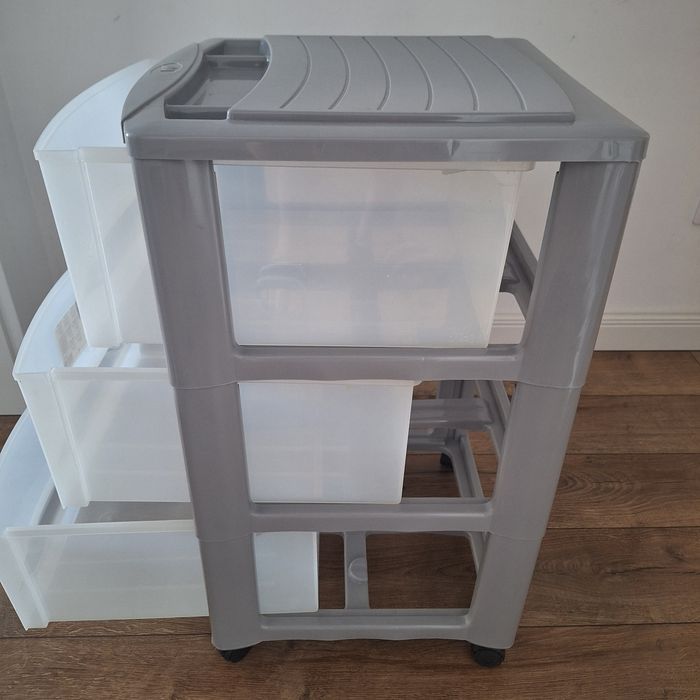 Dulap modular de depozitare pe roți din plastic