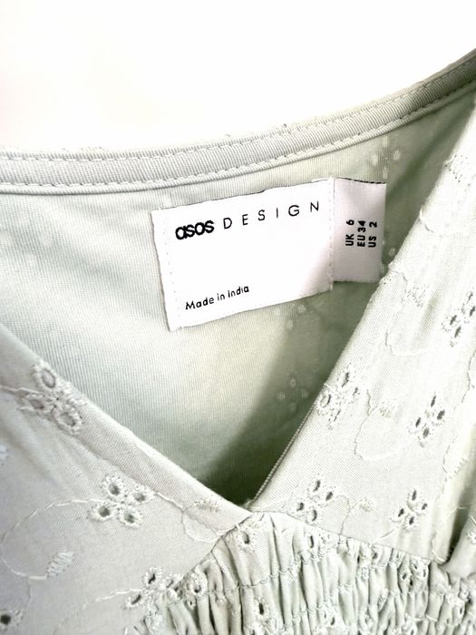 ASOS рокля с бродерия