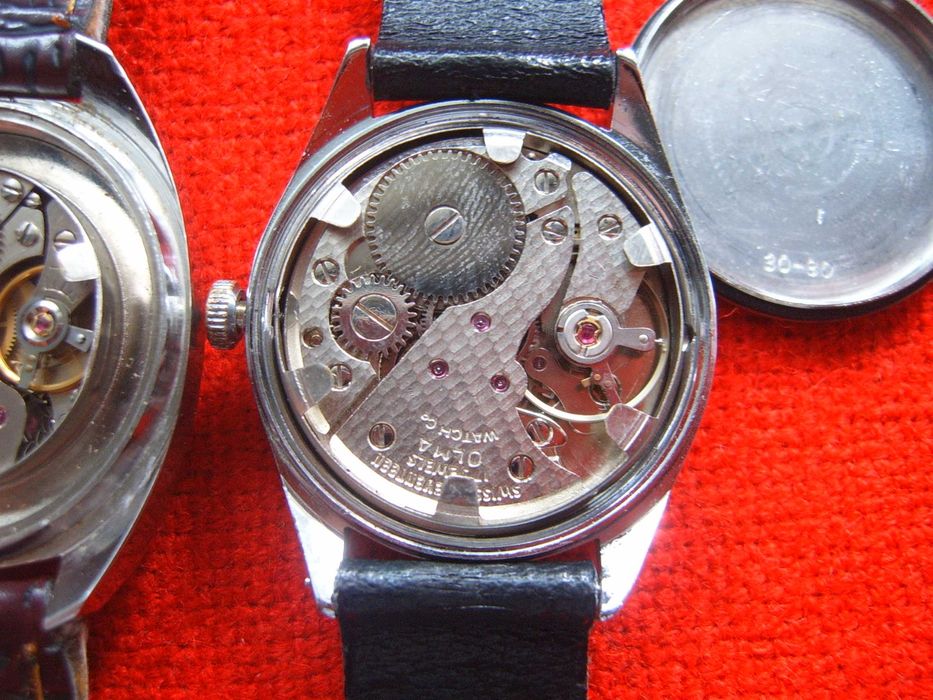 Швейцарски ретро механични часовници - перфектни!