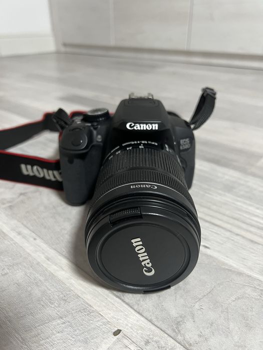 Фотоаппарат Canon EOS 650D + сумка + SD карта 256 Гб