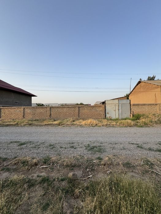 10 sotixli Hovli sotiladi