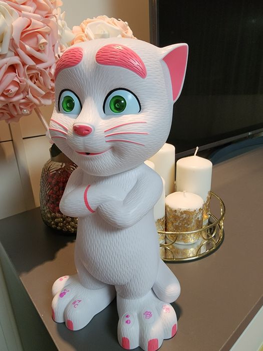 Игрушка говорящий Том