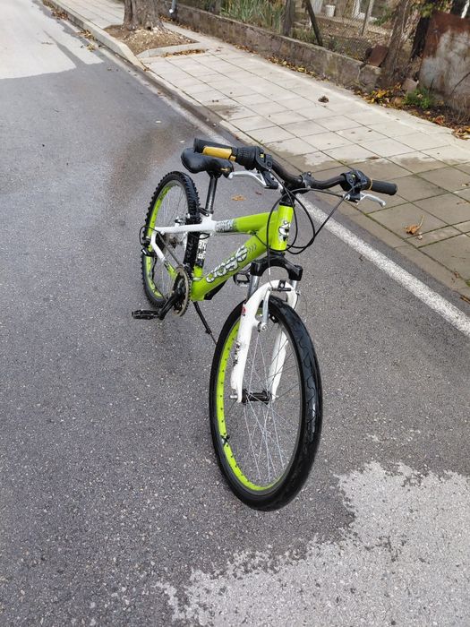 Продавам Cross graffito