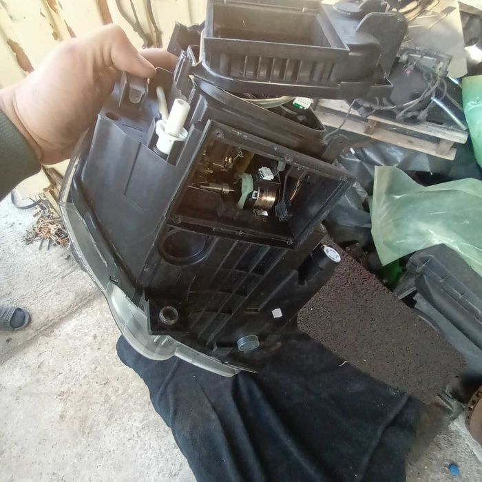 far stanga bi-xenon vw passat b6 3c0941753g impecabil ca nou