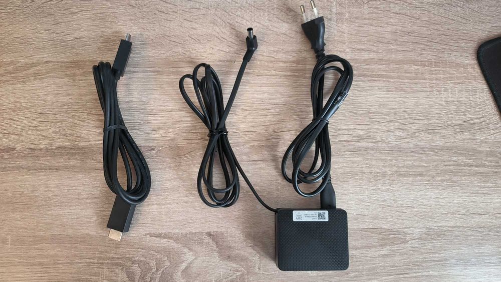 Монитор 24" Samsung HDMI / IPS / Full HD / Безрамочный