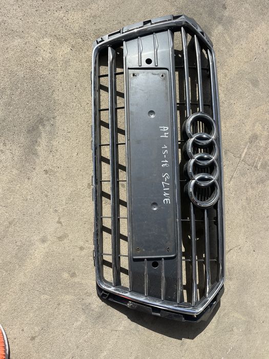 Решетка Audi A4 2018- S-line 2 бр