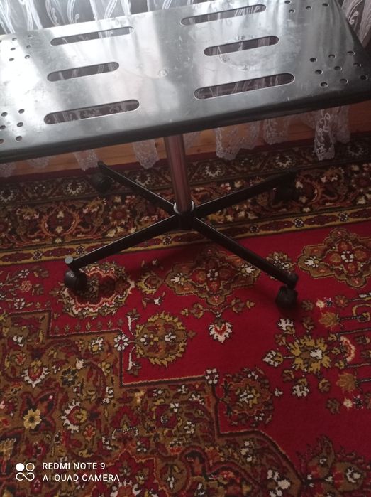 Подставка для теливизора