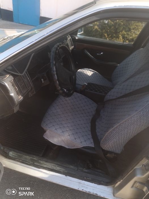 Ауди 100продам машину