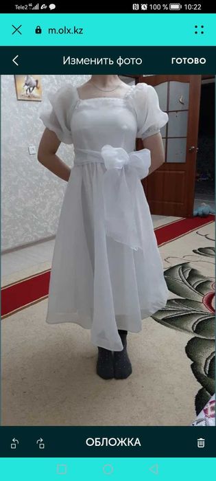 Красивая платье в пир и в мир