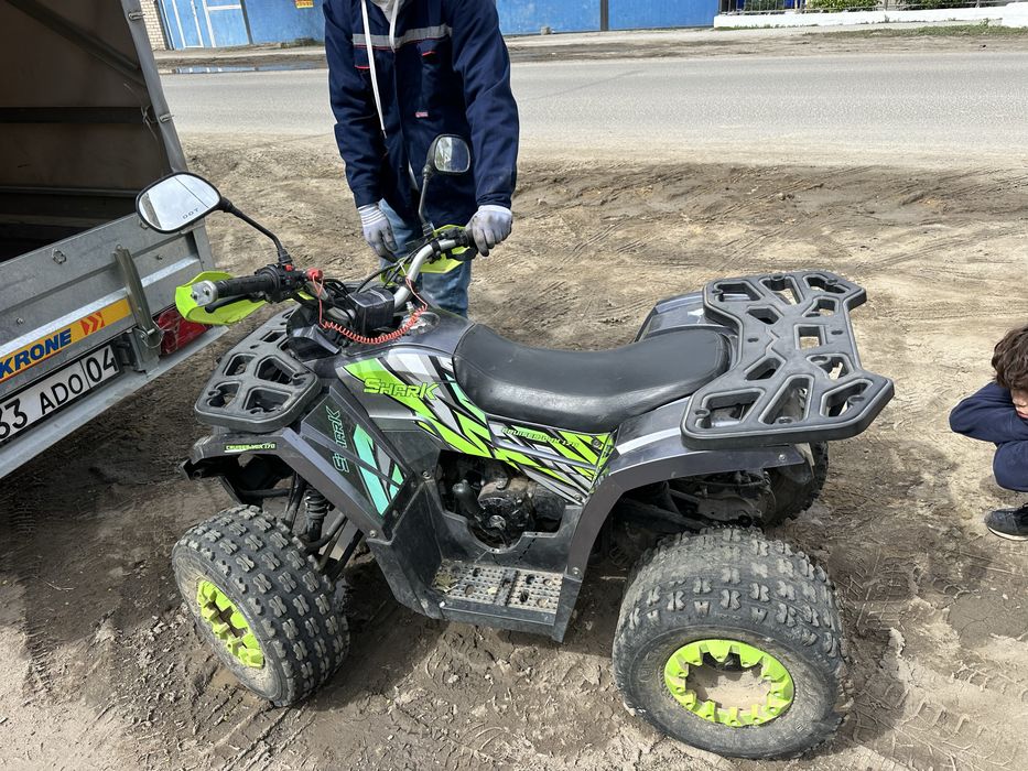 Продам детских квадроцикл 125 куб