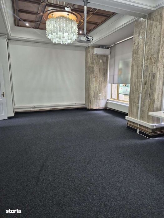 Blvd Unirii 11, spatiu com. si birouri , 625mp, parter si mezanin