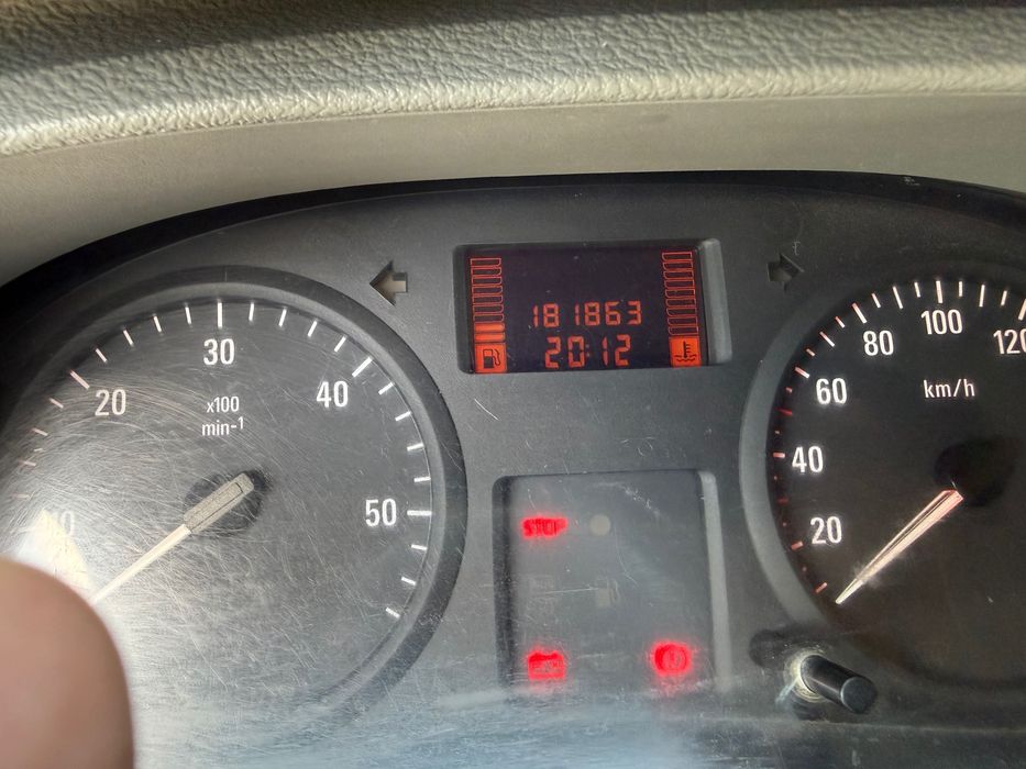 Opel Movano 2.5 TDİ