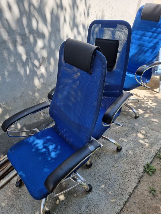 Stol ofislar uchun mebel